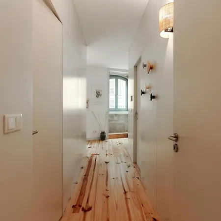 Апартаменты Cristelo 1 Bed Next To River *
