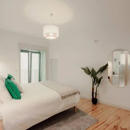 Cristelo 1 Bed Next To River *