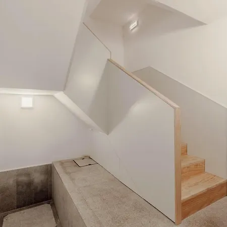 Cristelo 1 Bed Next To River Porto